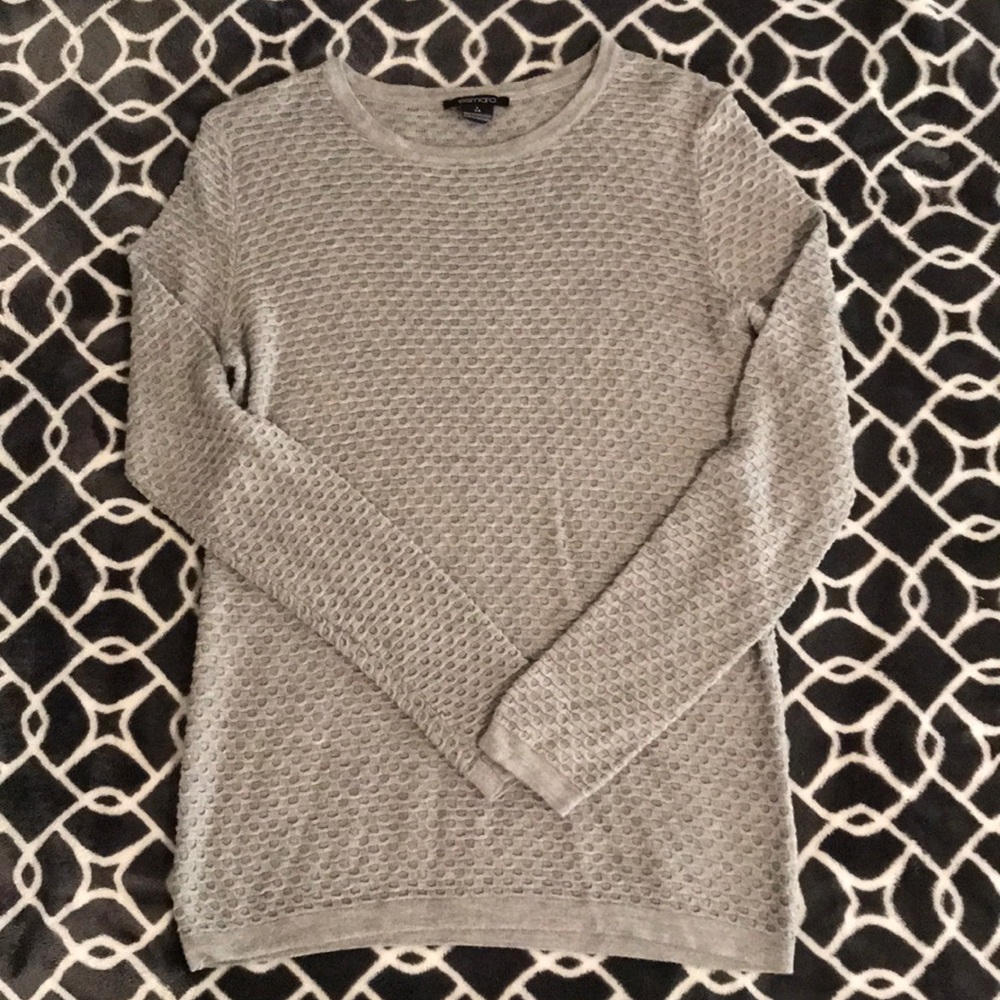 Light Sweater